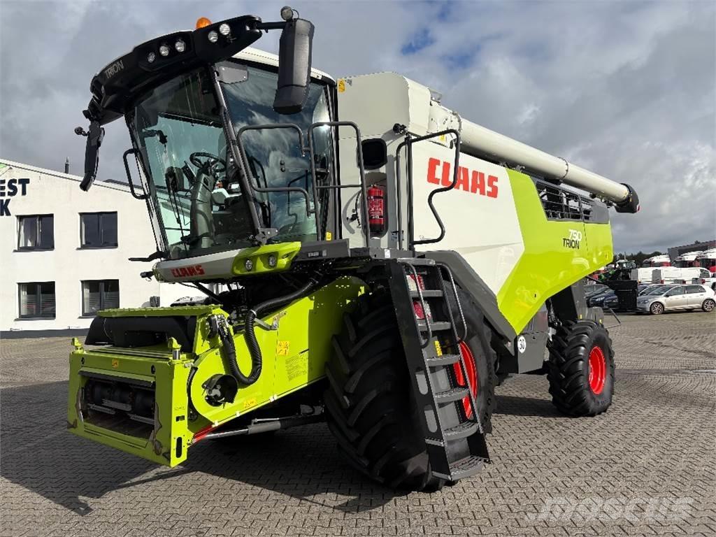 CLAAS TRION 750 Biçerdöverler