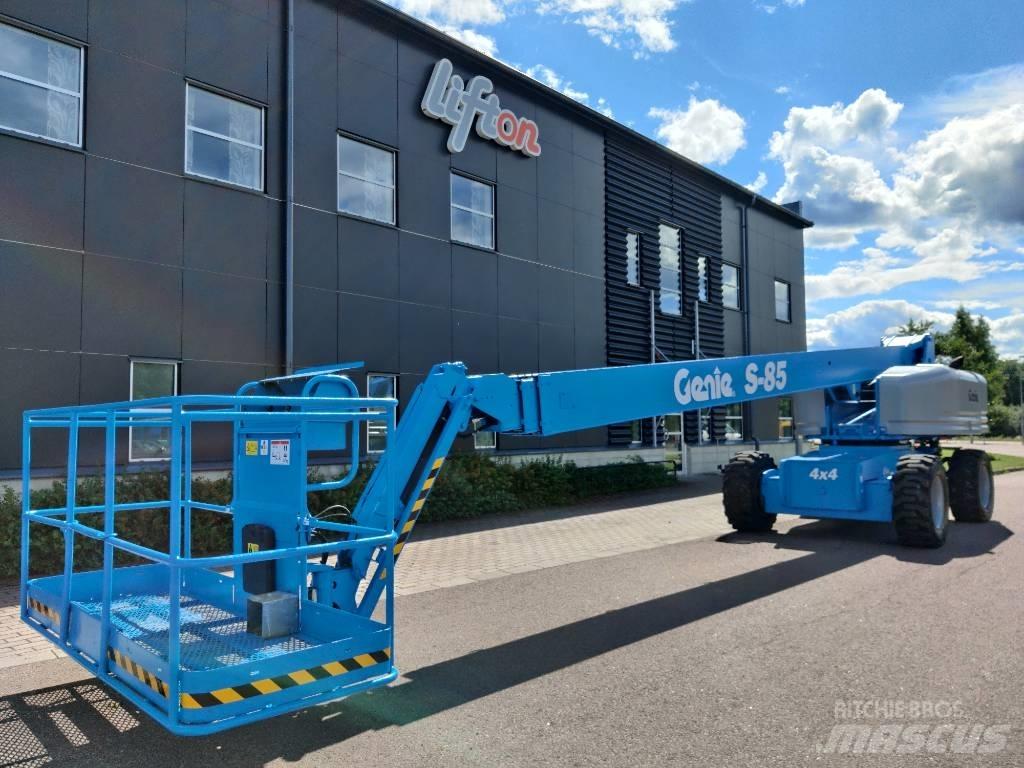 Genie S 85 Bomlift Körüklü personel platformları