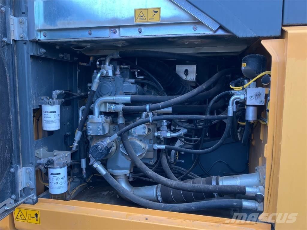 Liebherr R934 Paletli ekskavatörler