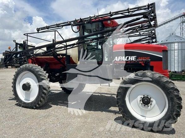 Apache AS850 Kendinden tahrikli pülverizatörler