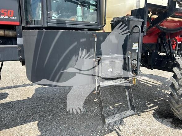 Apache AS850 Kendinden tahrikli pülverizatörler
