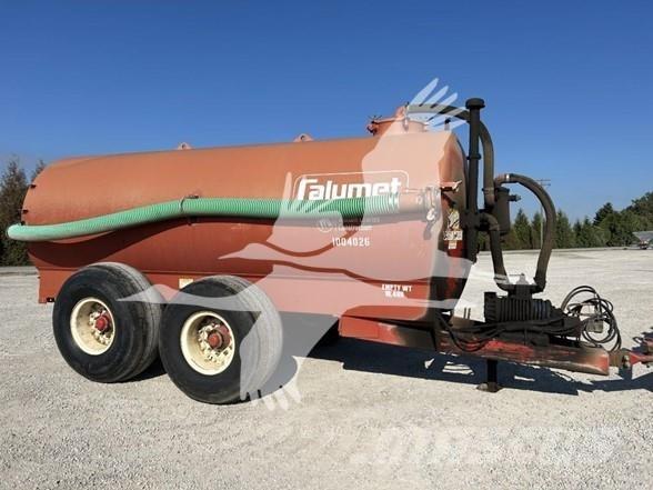 Calumet V3750 Gübre dagitma tankerleri
