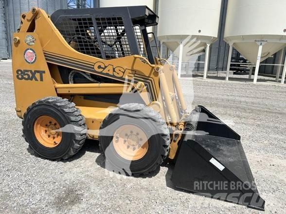 CASE 85XT Skid steer loderler