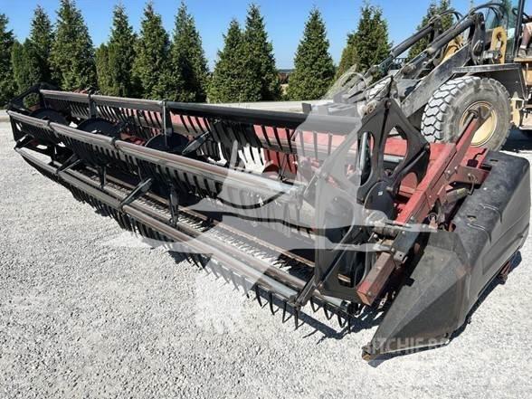 Case IH 1020 Biçerdöver kafaları