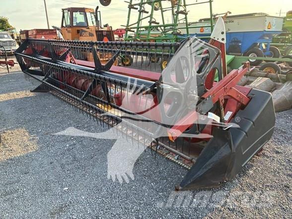 Case IH 1020 Biçerdöver kafaları