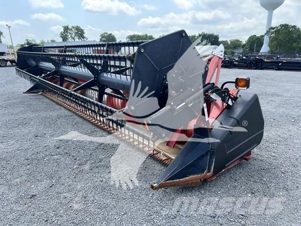 Case IH 1020 Biçerdöver kafaları