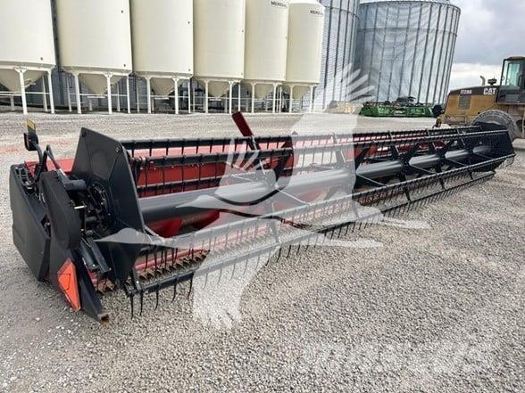 Case IH 1020 Biçerdöver kafaları