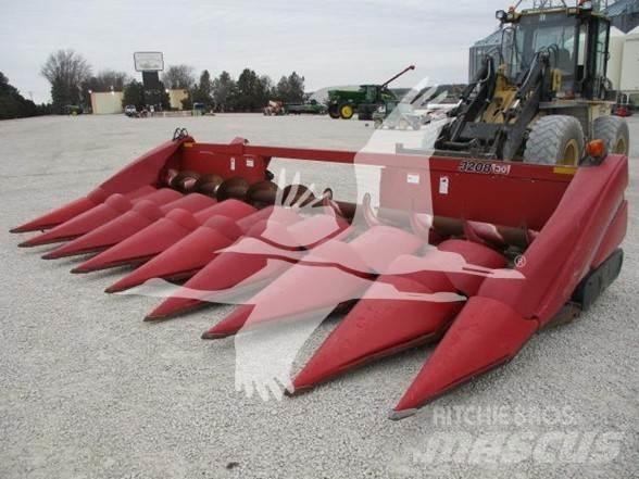 Case IH 3208 Biçerdöver kafaları