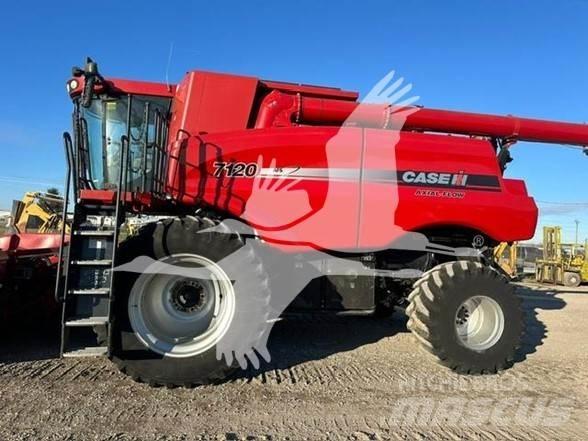 Case IH 7120 Biçerdöverler