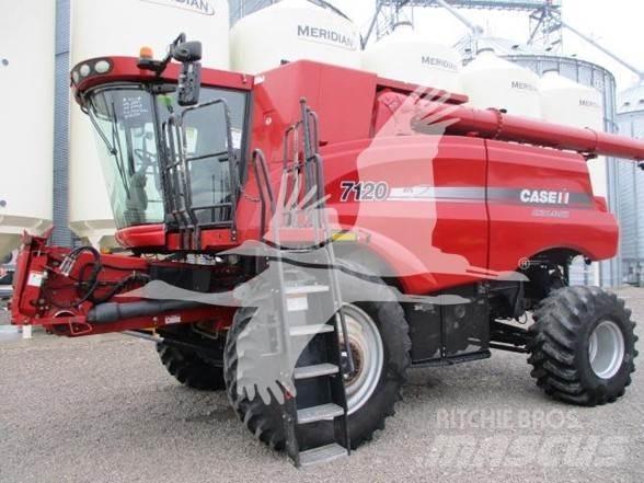 Case IH 7120 Biçerdöverler