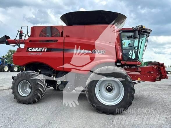 Case IH 8240 Biçerdöverler