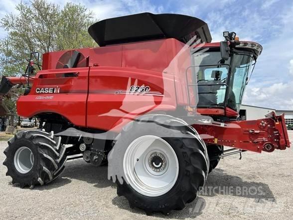Case IH 8250 Biçerdöverler