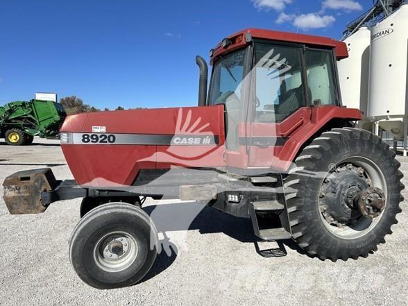 Case IH 8920 Traktörler
