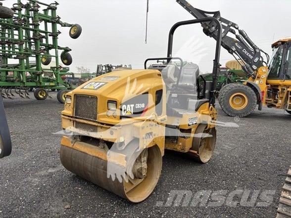 CAT CB24B Tek tamburlu silindirler