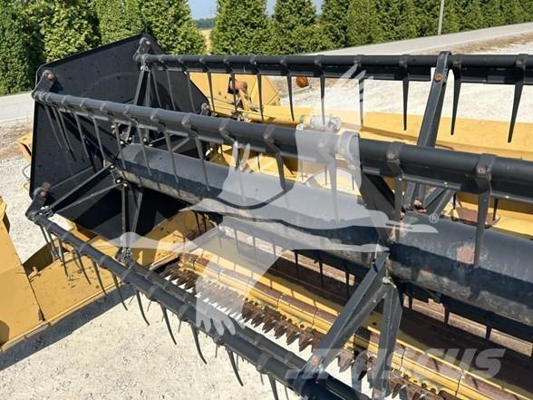 CAT F30 Biçerdöver kafaları