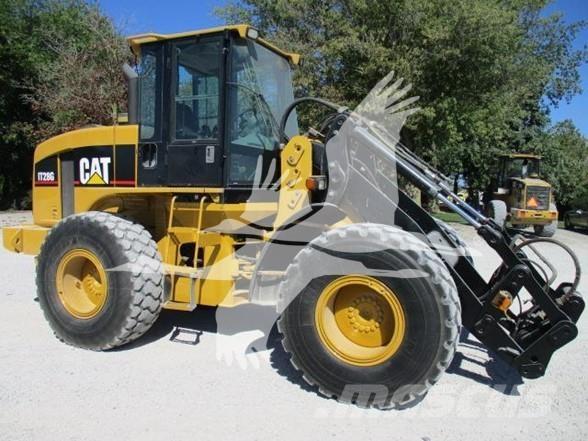 CAT IT28G Tekerlekli yükleyiciler