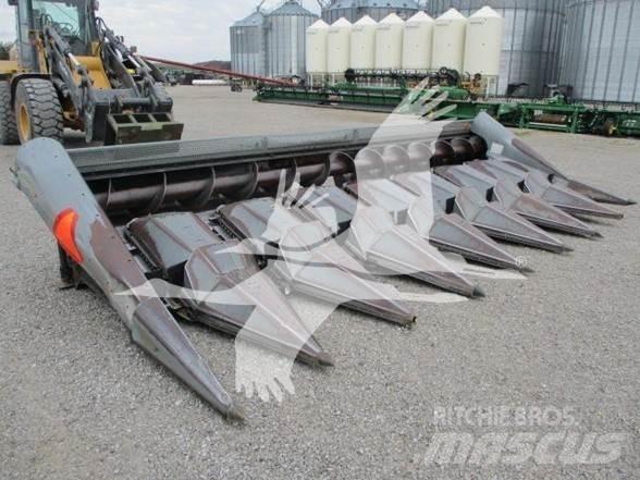 Gleaner 830 Biçerdöver kafaları