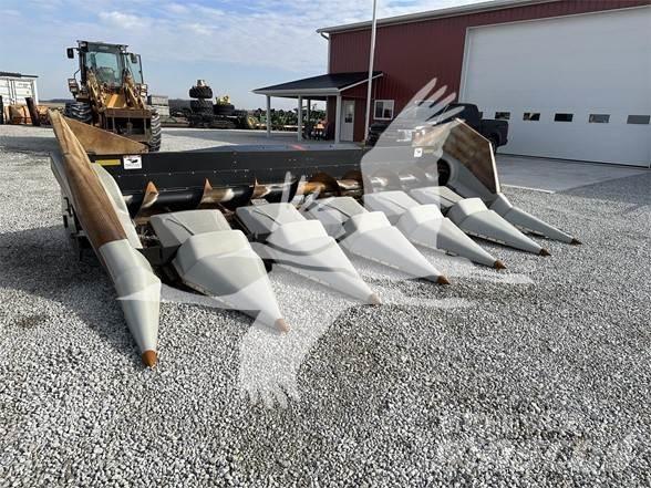 Gleaner R636 Biçerdöver kafaları