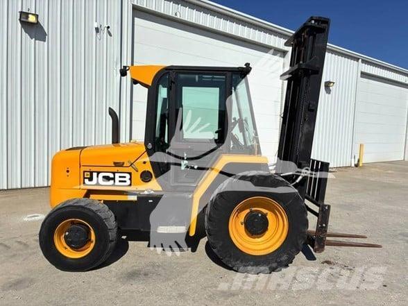 JCB 930 Arazi tipi forklift