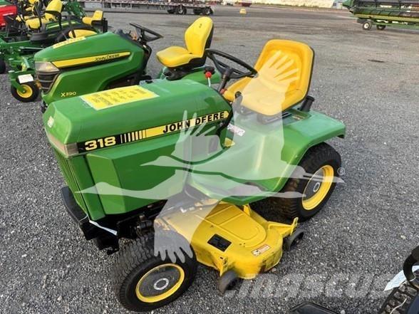 John Deere 318 Mobil çim biçme makineleri