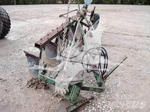 John Deere 514 Döner pulluklar