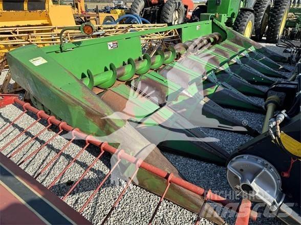 John Deere 843 Biçerdöver kafaları