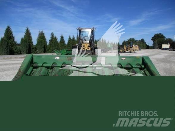 John Deere 843 Biçerdöver kafaları