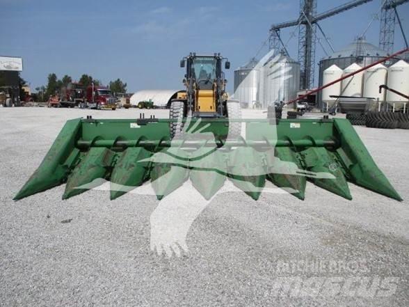 John Deere 843 Biçerdöver kafaları