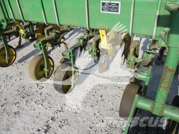 John Deere 85 Erken hasat kültivatörleri