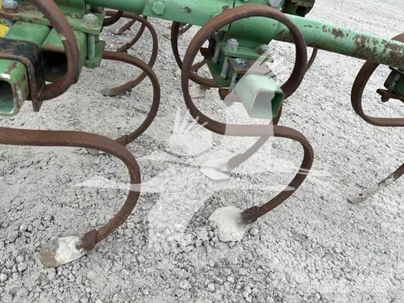 John Deere 85 Erken hasat kültivatörleri