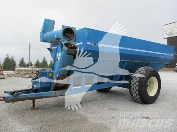 Kinze 840 Hububat/Silaj Römorkları