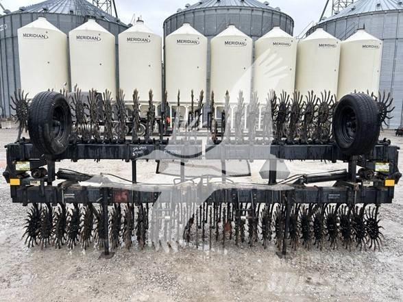 YETTER 3530 Diger toprak isleme makina ve aksesuarlari