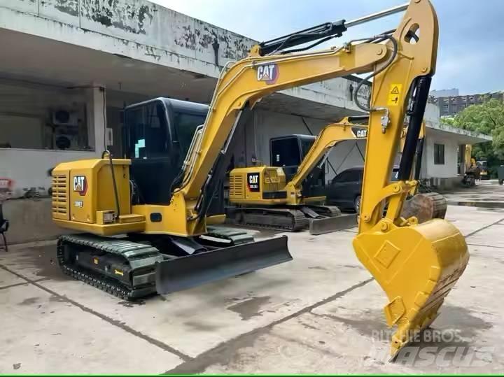 CAT 306 E2 Mini ekskavatörler, 7 tona dek