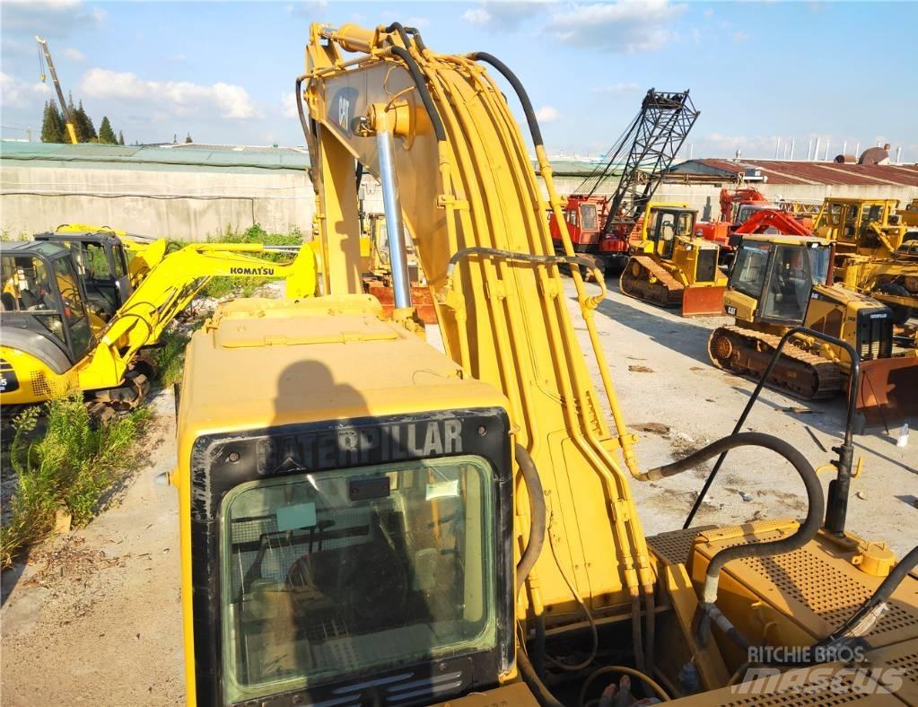 CAT 325B Paletli ekskavatörler