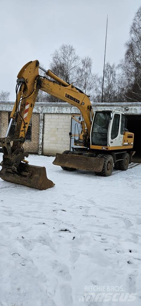 Liebherr A 900 C Lastik tekerli ekskavatörler