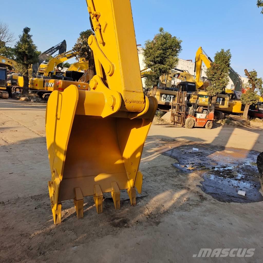 CAT 320 D2 Paletli ekskavatörler
