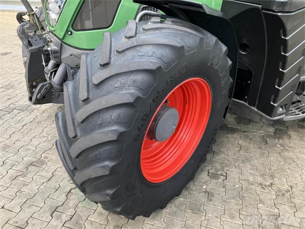 Fendt 718 SCR Traktörler