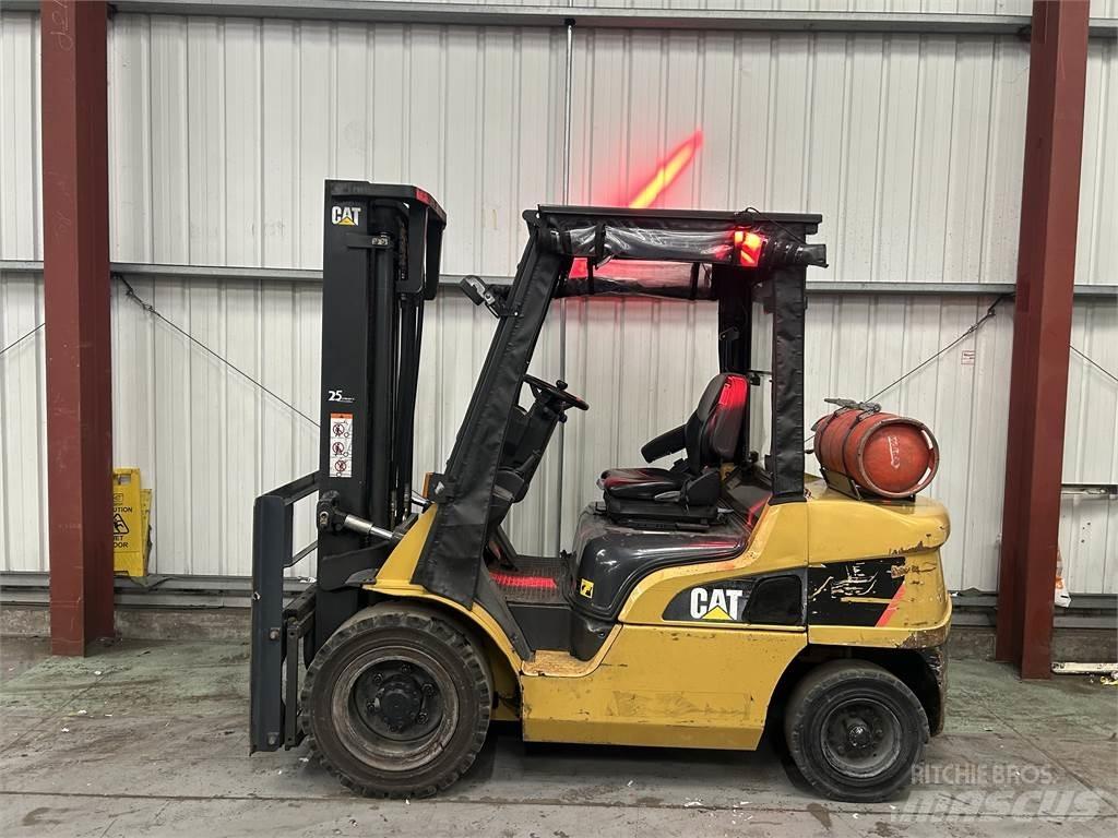 CAT GP35NT LPG'li forkliftler