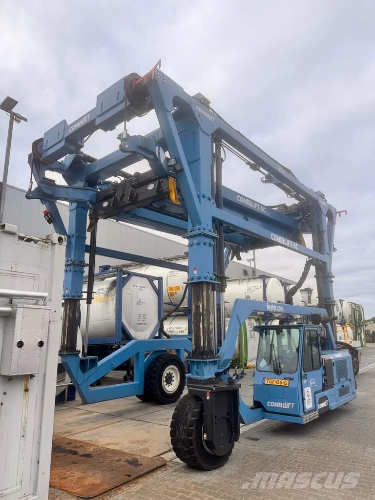 Combilift SC 4338 İstif taşıyıcıları