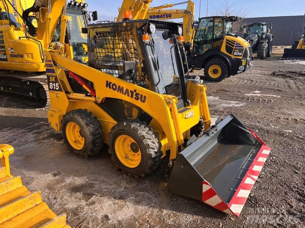Komatsu SK815-8 Skid steer loderler