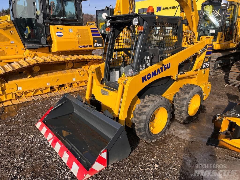 Komatsu SK815-8 Skid steer loderler