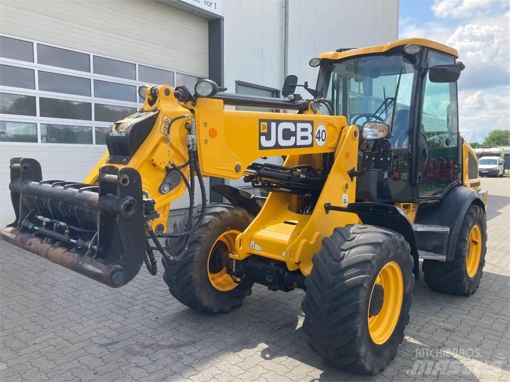 JCB TM220 Tekerlekli yükleyiciler