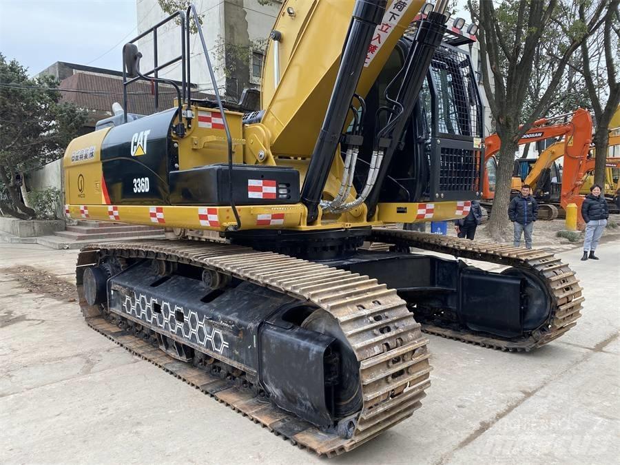 CAT 336D Paletli ekskavatörler