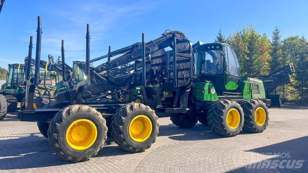 John Deere 1210E Tomruk yükleyici traktörler
