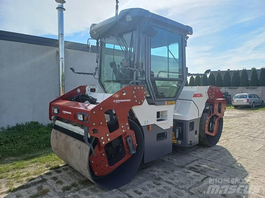 Dynapac CC 2300 Çift tamburlu silindirler