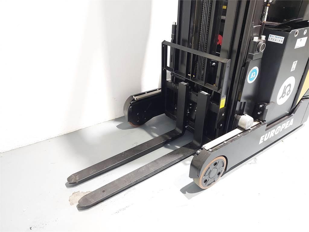 CAT NR16N2C Reach truck - depo içi istif araçları
