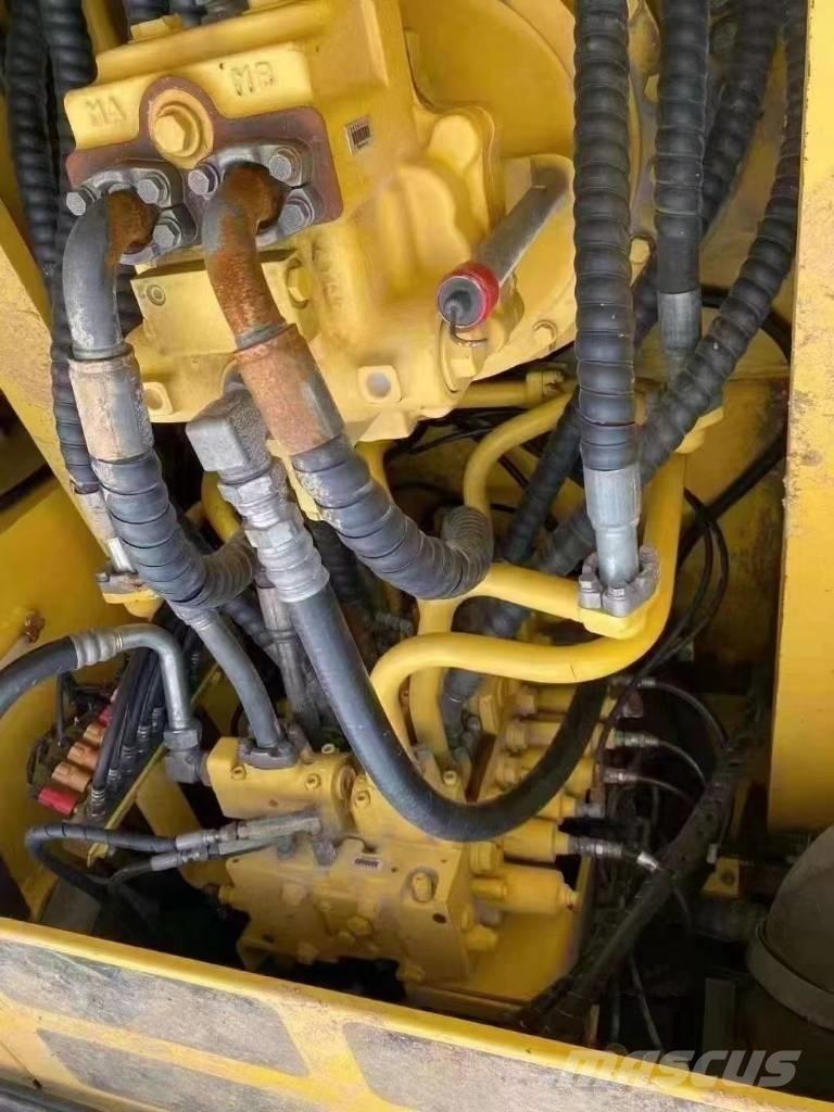 Komatsu pc 360 Paletli ekskavatörler