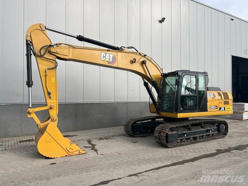 CAT 320 D3 GC Paletli ekskavatörler