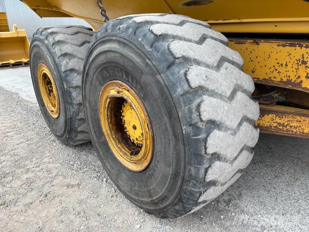 CAT 745 C Belden kirma kaya kamyonu