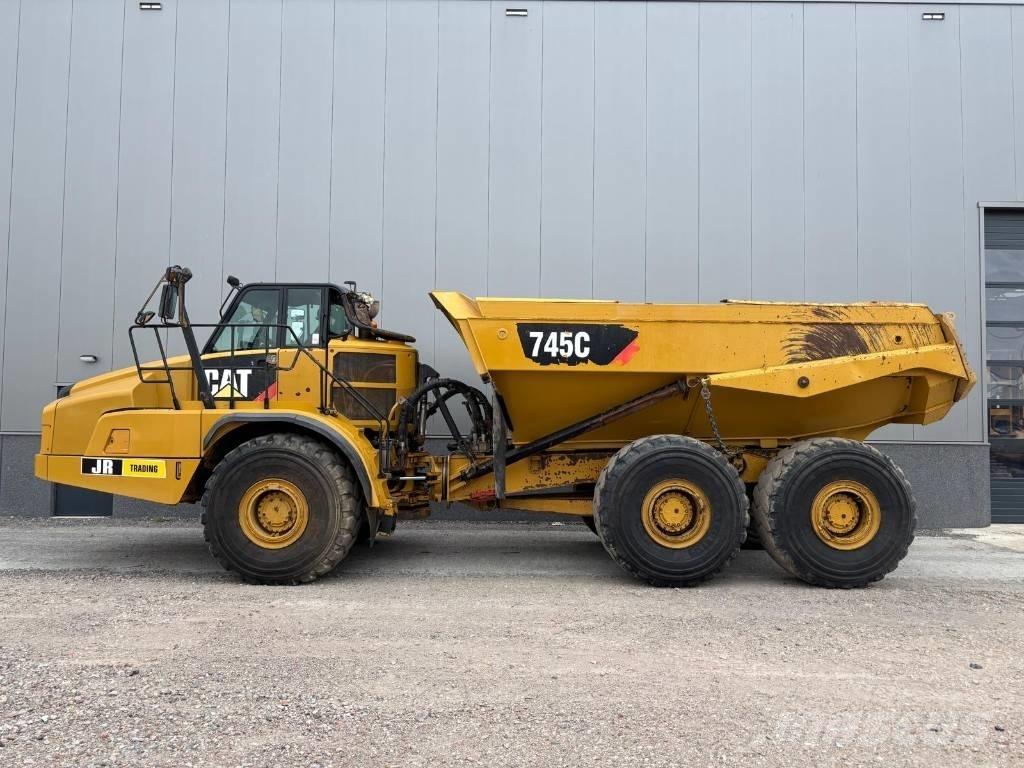 CAT 745 C Belden kirma kaya kamyonu